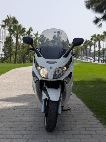 Piaggio Xevo 250 très bien entretenu - 2