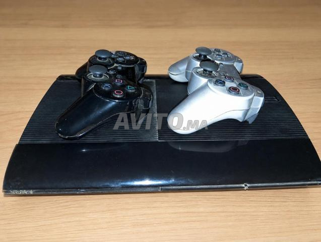 PS3 Super Slim 700GB 2 Manettes 🎮 46 Jeux 🔥