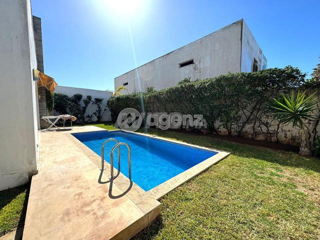 BOU-DA-1044 - Villa à vendre à Dar Bouazza
