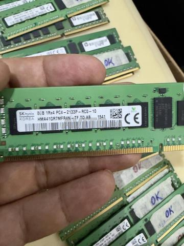 ذاكرة خادم 8 جيجابايت DDR4 - 2