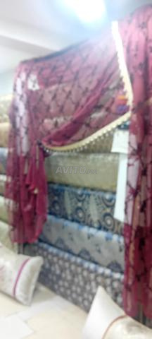 ستائر حمراء - 2