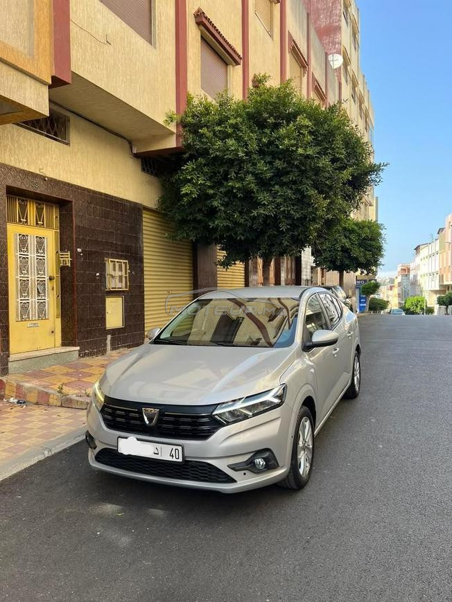 dacia logan 2022