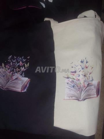 Tote bag noir et blanc, grand modèle avec détails et beige - 2