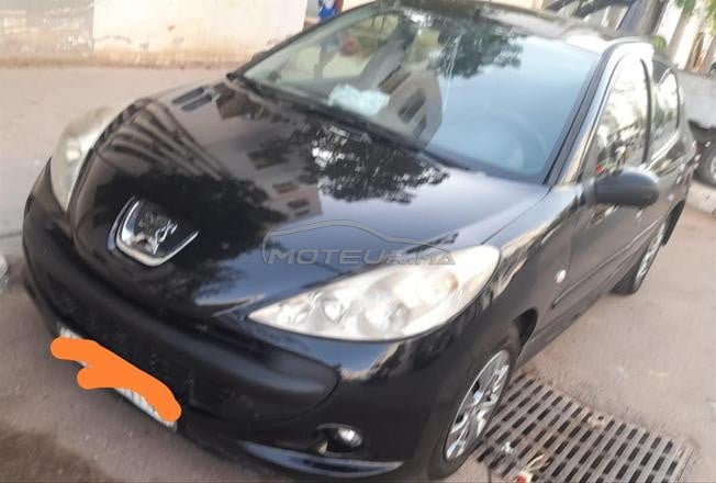 Peugeot 206 Essence Manuelle 2011 à Casablanca