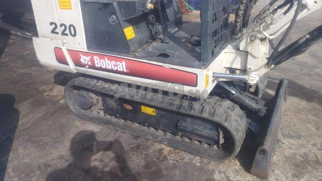 لودر صغير Bobcat - 2