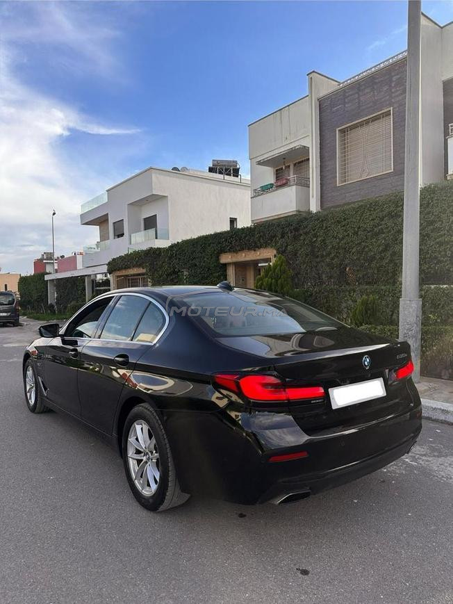 BMW 530e électrique essence 