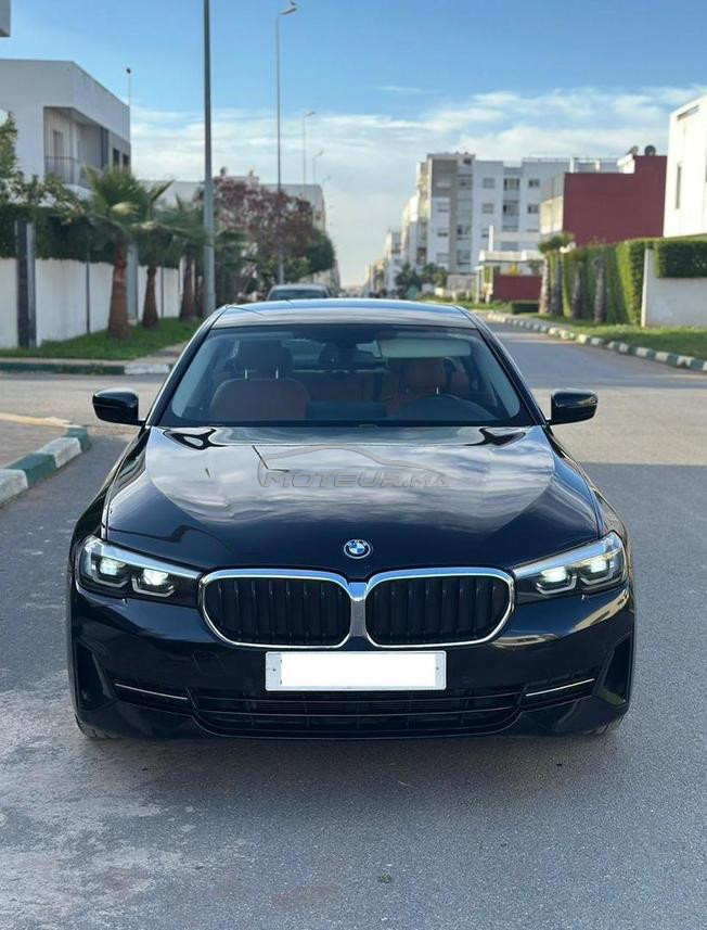 BMW 530e électrique essence 