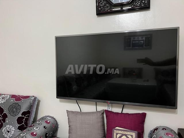 تلفزيون LG LED بحالة ممتازة 2014 43 بوصة - 2