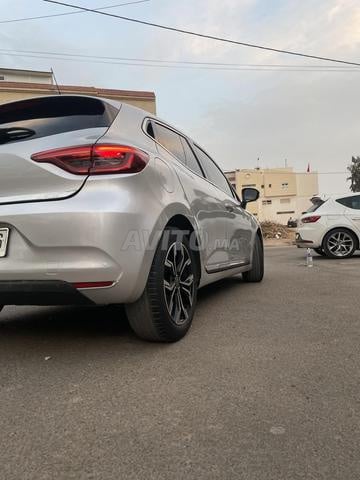 🚗 رينو كليو 5 2022 - 160.000 كم - 2