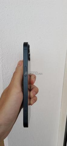 iPhone 13 normal 128 Go 96% état batterie - 2