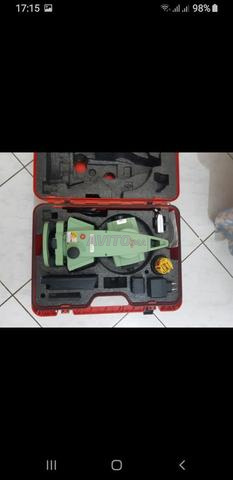 لايكا TCR 405
