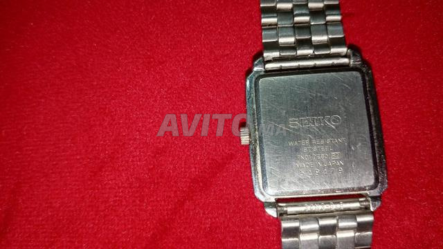 Montre Seiko originale à vendre, en bon état.
Contactez-moi si vous êtes intéressé. - 2