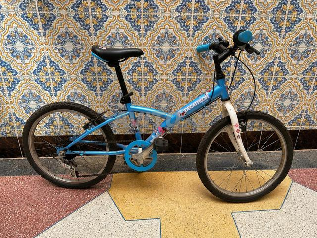 Vélo enfant Decathlon 20 pouces – 5 vitesses