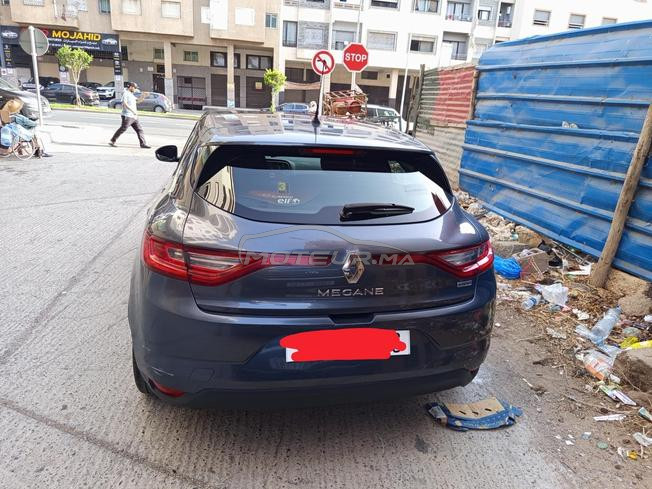 voiture en très bonne état 