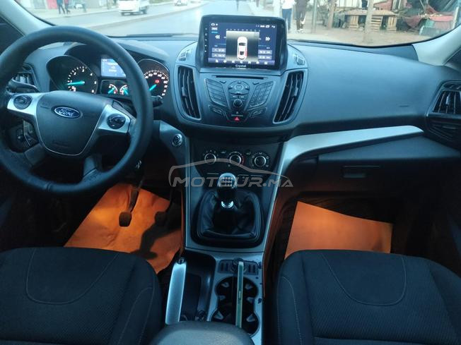 Ford Kuga 2016 propre 