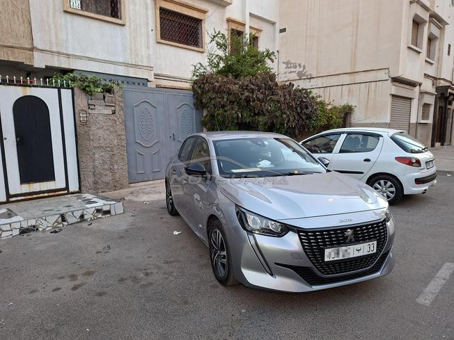 Peugeot 208 Diesel Manuelle 2023 à Agadir