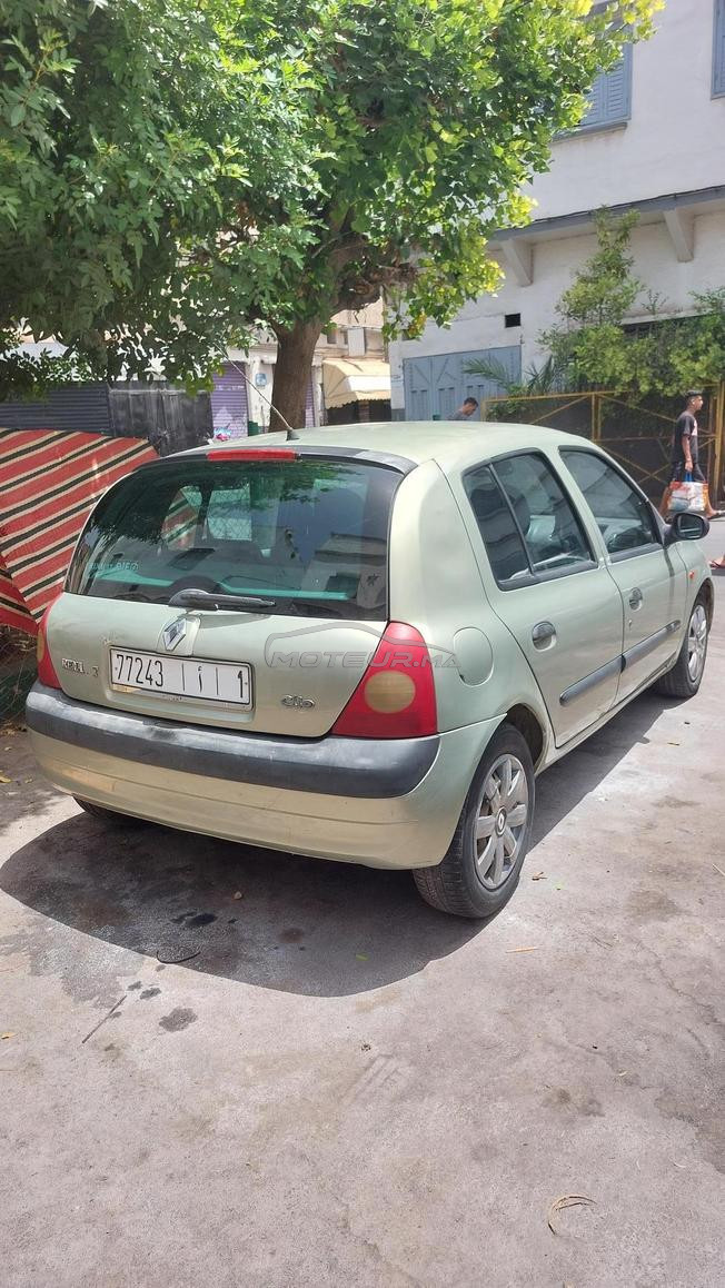 clio 2 model 2002 