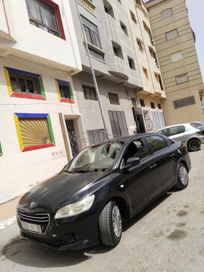 Peugeot 301 essence 