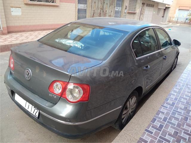 VOLKSWAGEN Passat B6 - 2