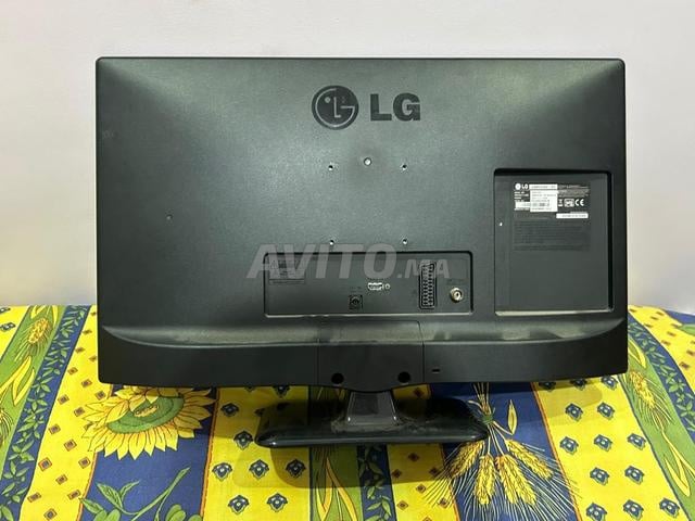 TV LG 24 pouces - 2