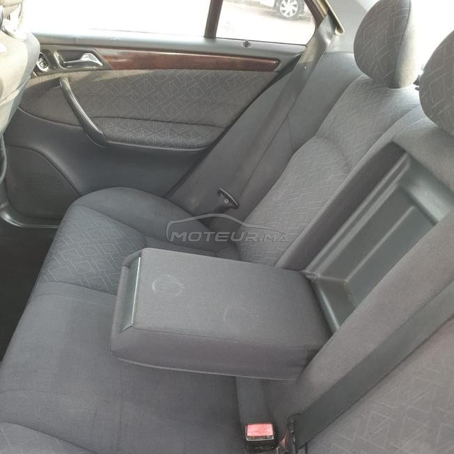 سيارة مرسيدس للبيع