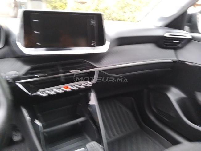 voiture d'occasion Peugeot 208 année 2023