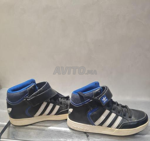 حذاء من Adidas Originals - 2