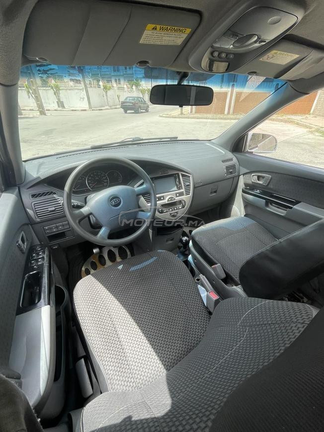 Kia carins model 2005 n9iya kayna tetouan