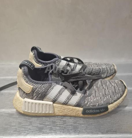حذاء Adidas NMD R2 Primeknit أصلي مقاس 36.5