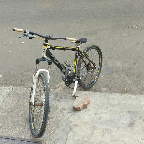 Vélo neuf noir et jaune - 2
