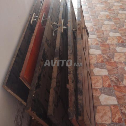باب بحالة جيدة جداً للبيع - 2