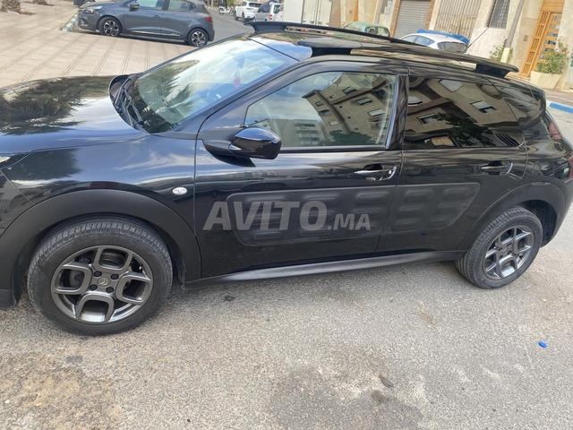 Citroën C4 Diesel Automatique 2017 à Casablanca - 2