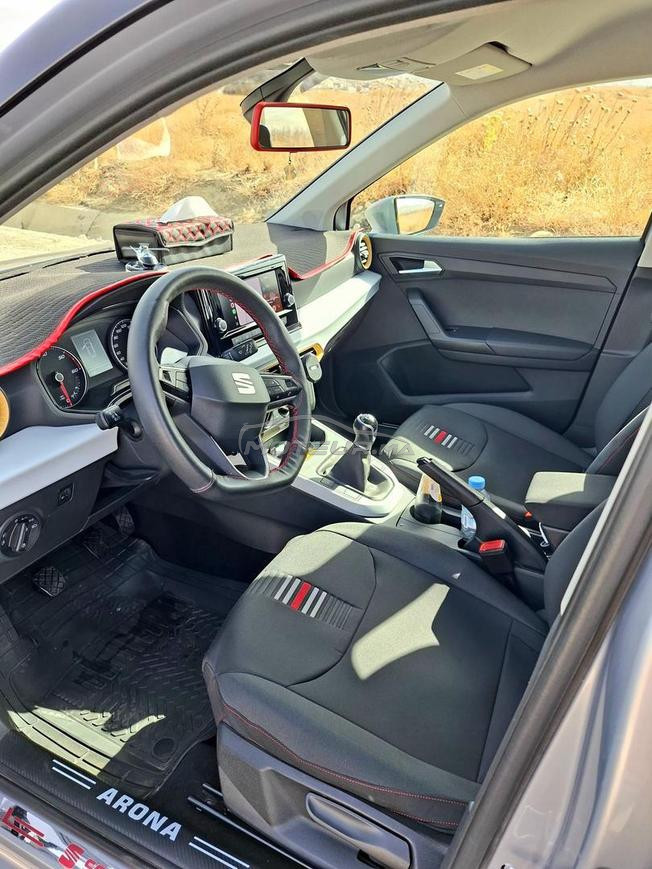 Seat arona 