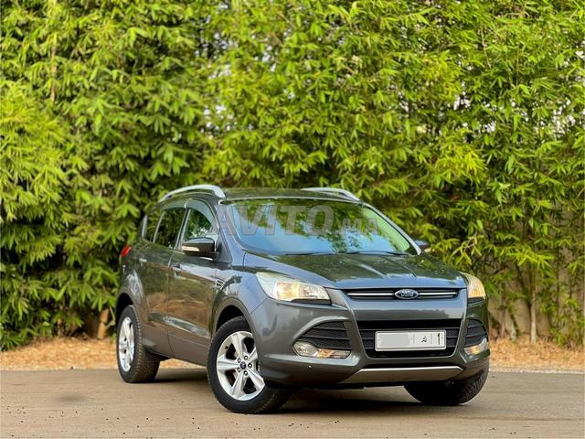 Ford Kuga Diesel Manuelle 2016 à Salé - 2