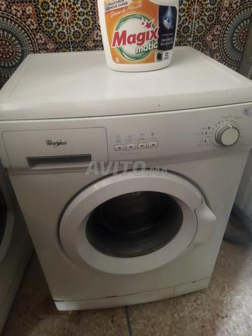 غسالة ملابس أوتوماتيكية ماركة Whirlpool - 2