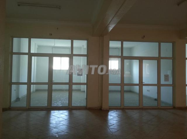 Lot 2 locaux commerciaux - 2