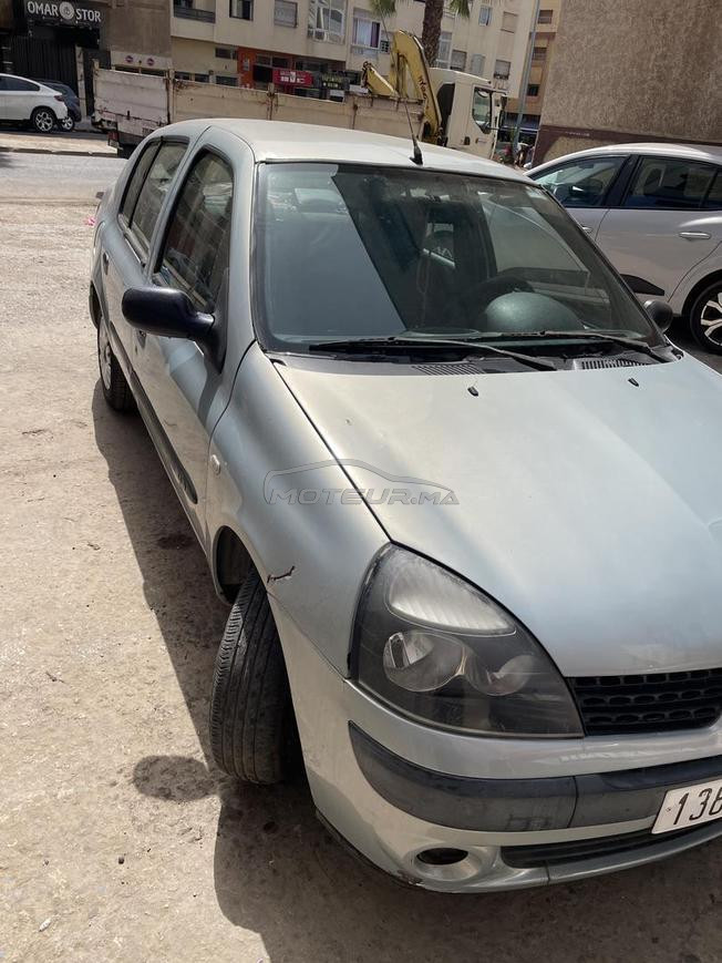 clio 2000 Roneut
