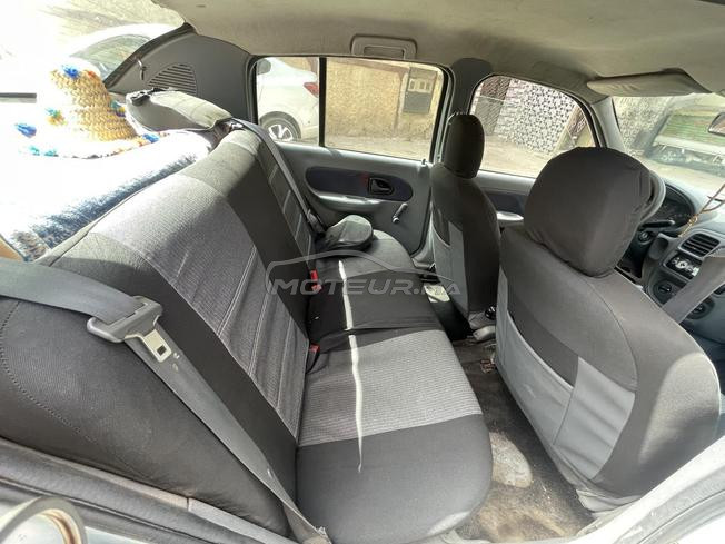 clio 2000 Roneut