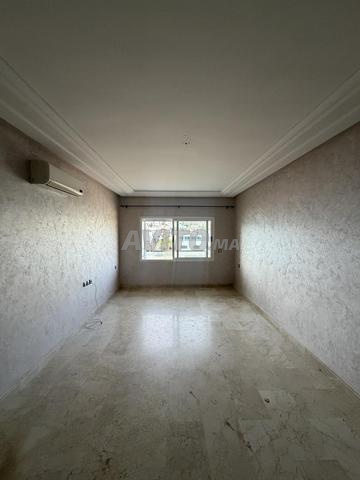 Nouvel appartement à louer à Branes 2 avec garage - 2