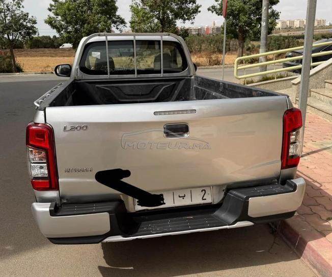 Mitsubishi l200