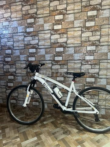 دراجة هوائية بيضاء Btwin Rockrider 5.1 - 2