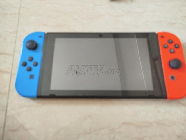 Nintendo Switch - 2