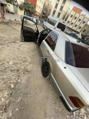 سيارة مرسيدس - 2