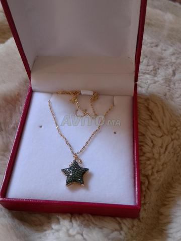 Collier neuf - 2