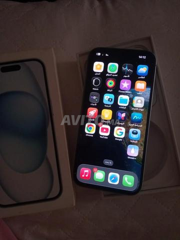 iPhone 15 Bleu Ciel Jamais Ouvert - Avec Boîte