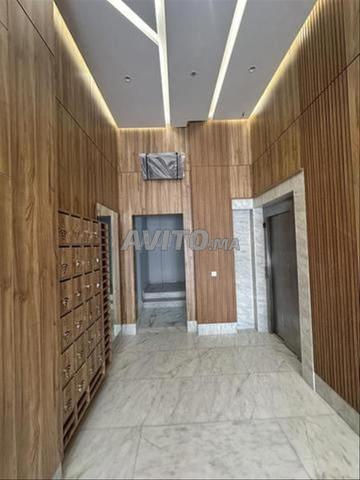 طابق مكاتب للإيجار - 2