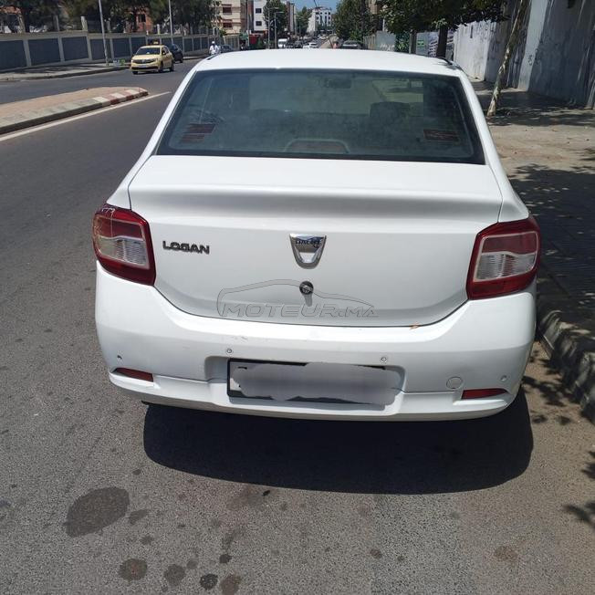 سيارة للبيع 