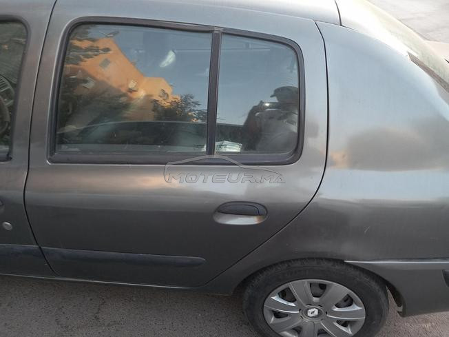 Renault Clio Essence Manuelle 2004 à Salé