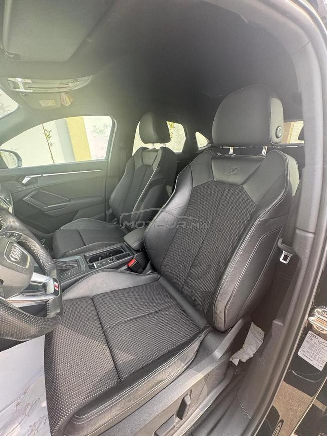 av Audi q3  s line