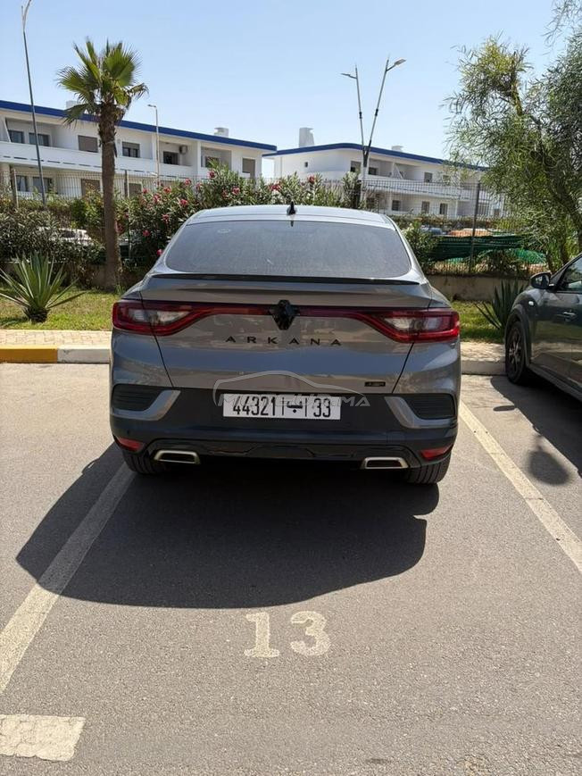 Renault arkana toute option hybride excellent etat